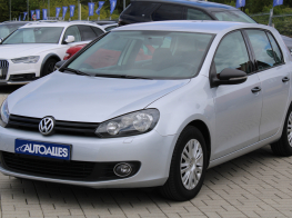 Volkswagen Golf 1,2 TSi 77 kW TREND