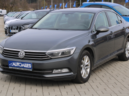 Volkswagen Passat 2,0 TDi DSG 110 kW COMFORTLINE